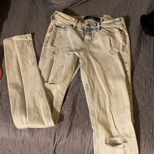 Washed out hollister jeans